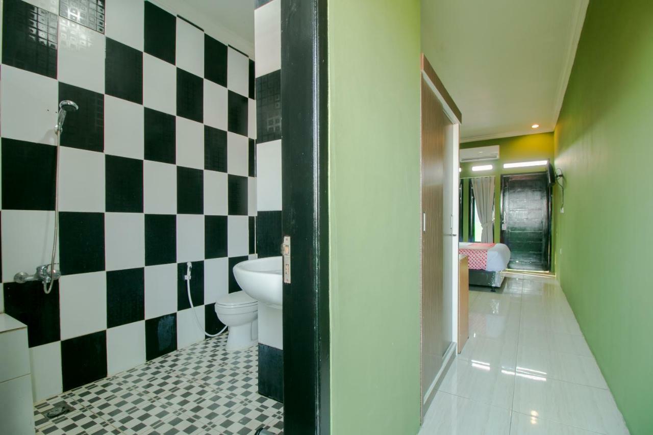 Hotel Oyo 1014 Bettah Coba 2 Sukabumi Exterior foto